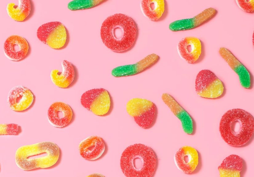 11 Healthy Candy Options, According to Nutritionists