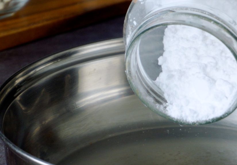 3 Ways to Break Up Lumps in Stored Powdered Food