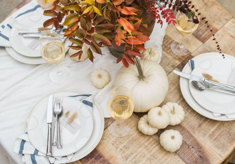 6 Spots You Should Clean After Holiday Hosting, a Cleaning Pro Says