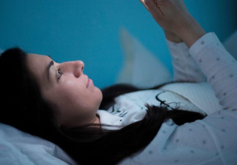 Fibromyalgia Risk Greater Among Females With Poor Sleeping Habits