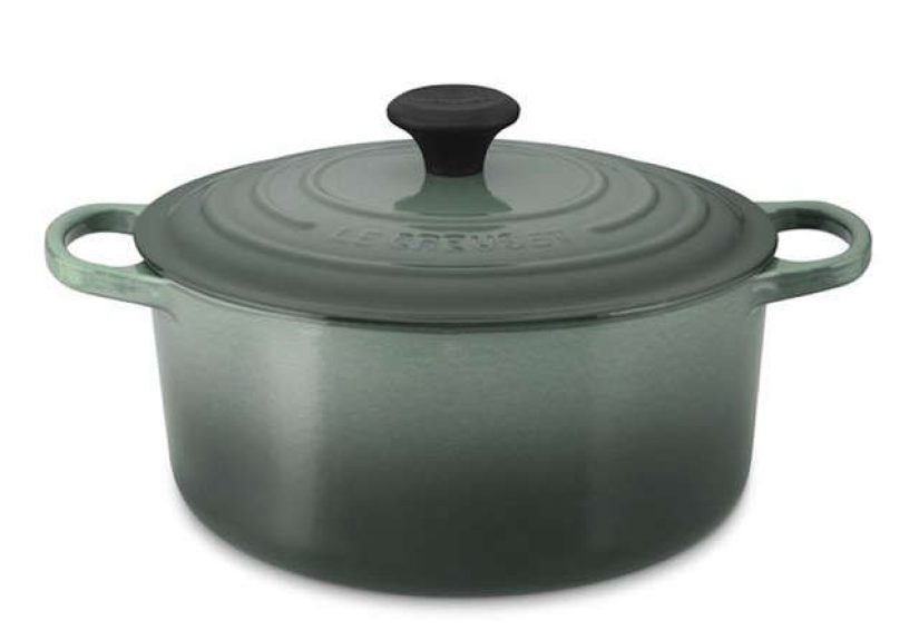 Le Creuset Signature Round Dutch Oven
