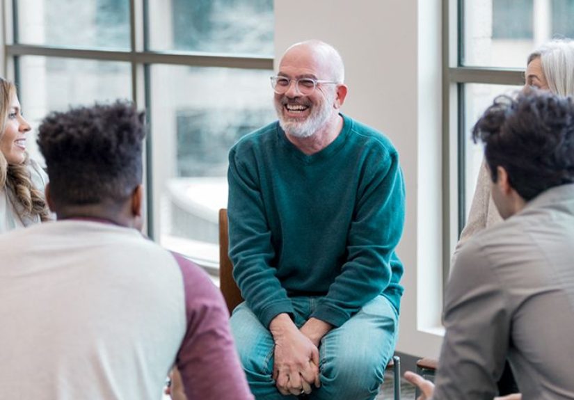 Lung Cancer Support Groups: Benefits, Finding One, and More