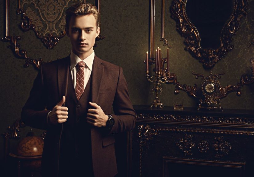 Old-School Charm: 11 Vintage Bedroom Accessories