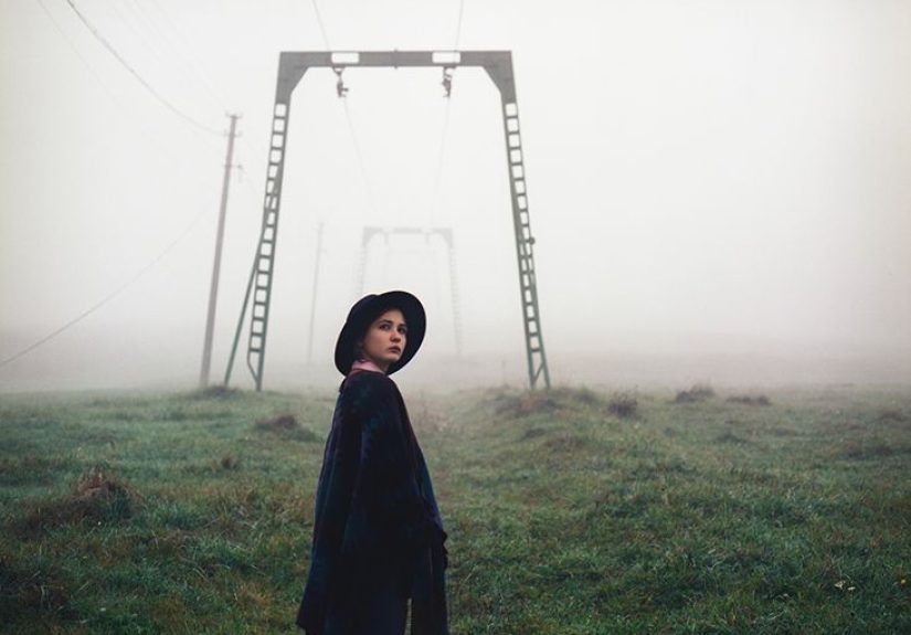 Paranoia: Symptoms, Causes, and Treatment