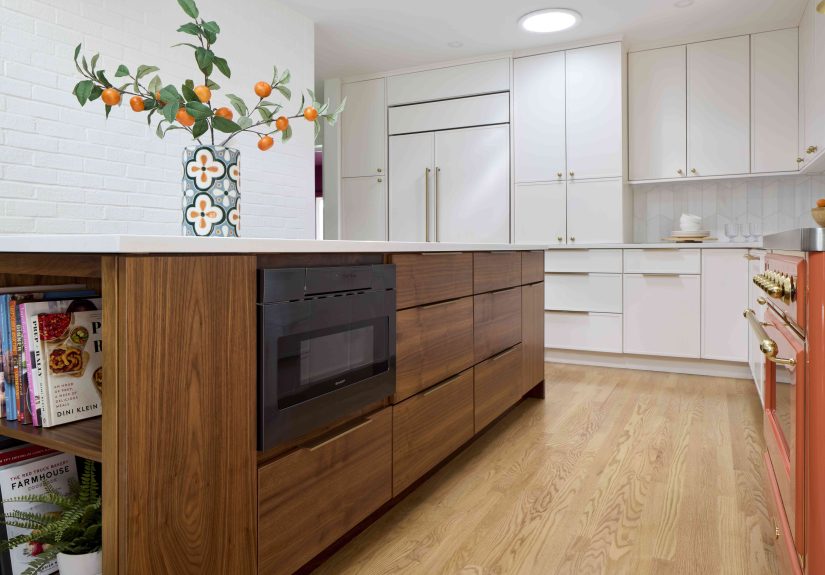 Should You Put a Microwave in a Kitchen Island? Pros Weigh In