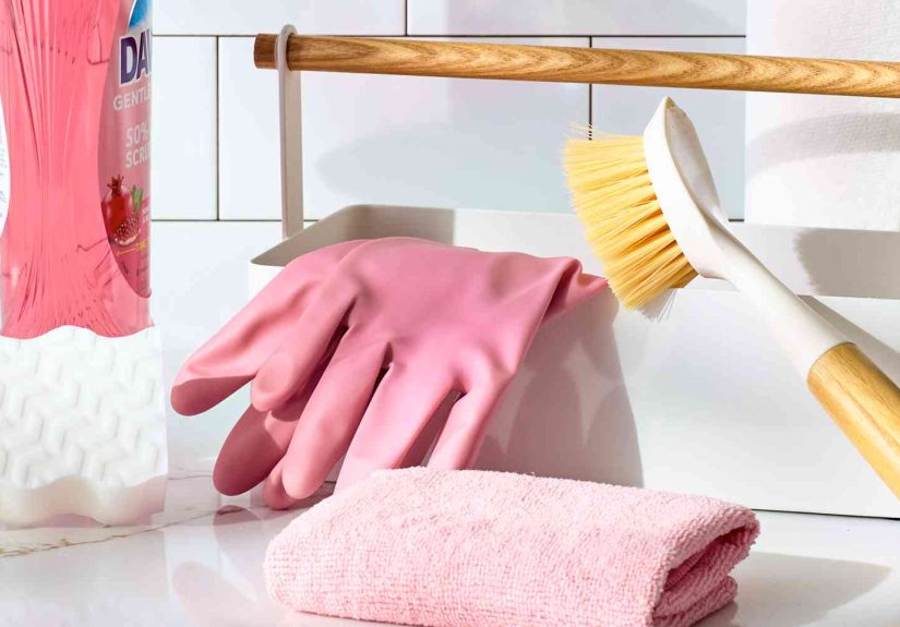 The 7-Day Spruce-Up: Your Guide to Spring Cleaning