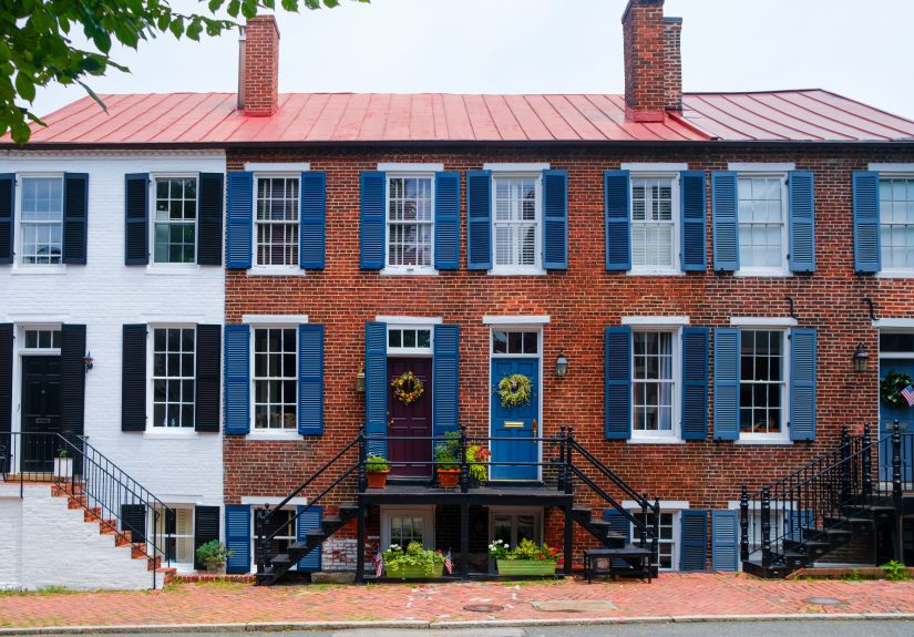 What's the Difference Between a Townhome and Condo?