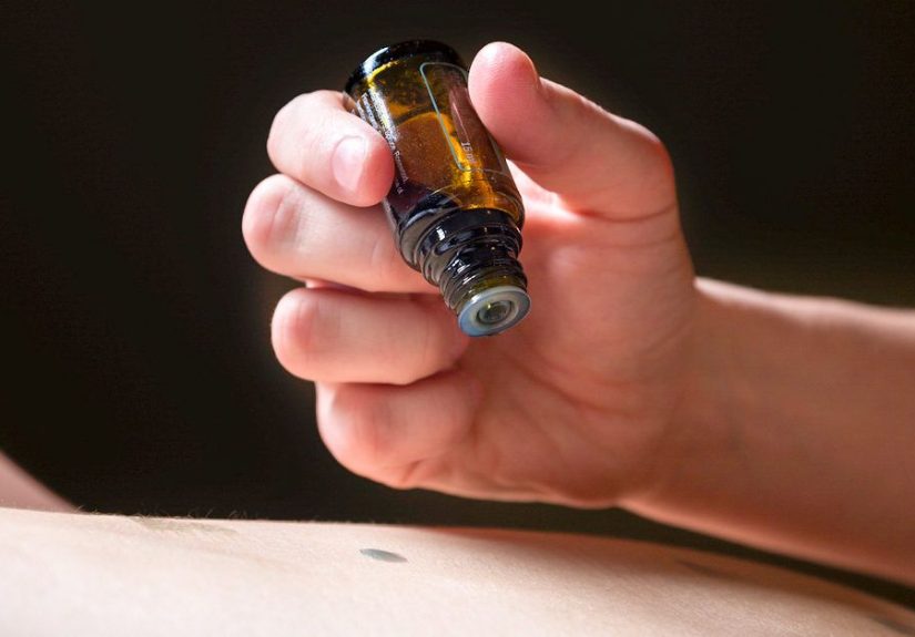 Essential Oil for Bruises: Effectiveness and Treatment Options