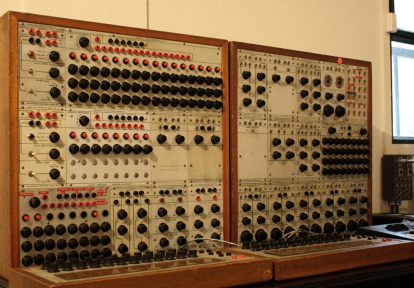 Hacker Dosed With LSD While Restoring Historical Synth