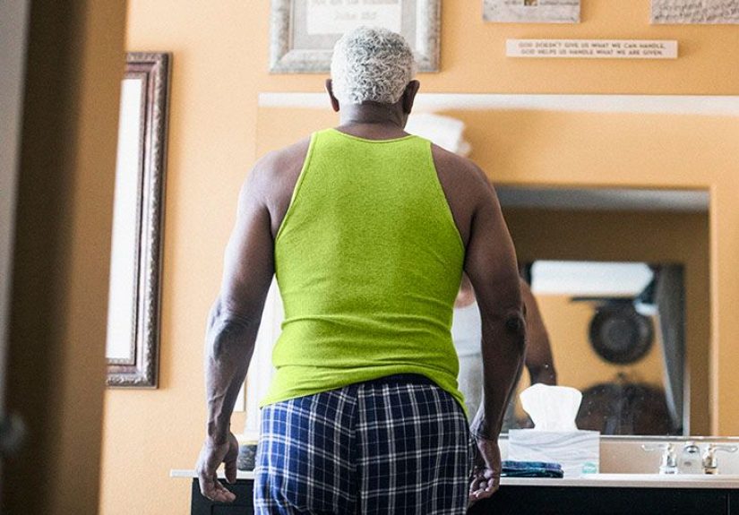 Hemiparesis: Causes, treatment, and more