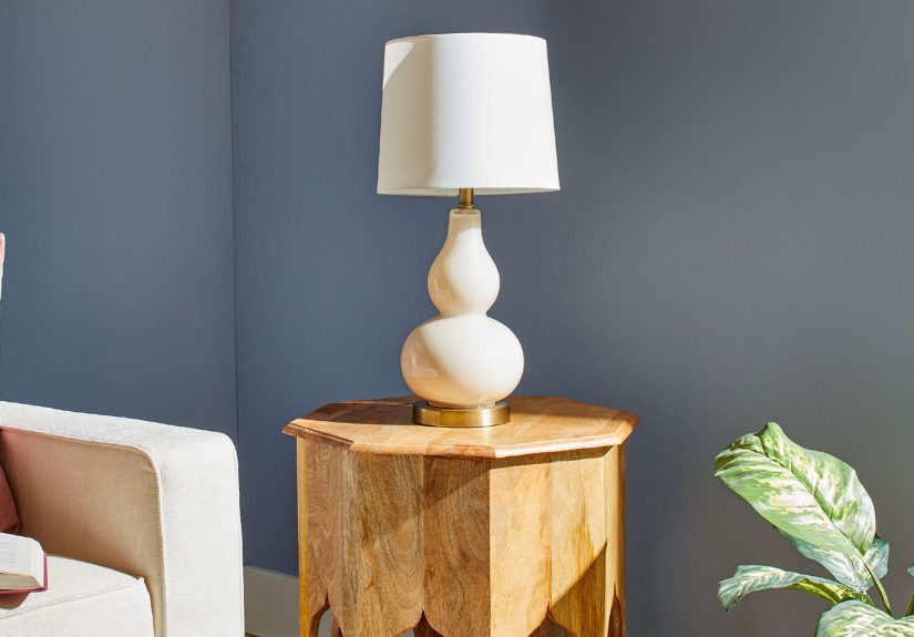 How to Clean Lampshades