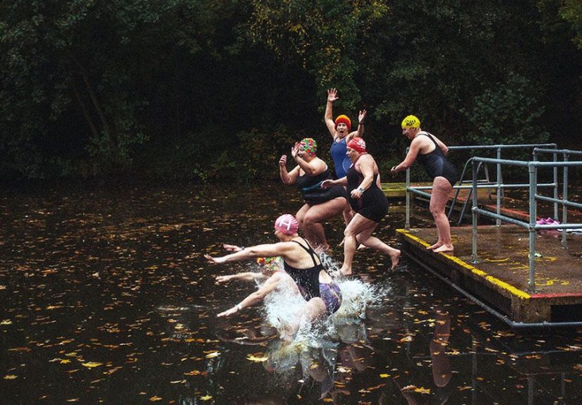 Menopause joint pain: Causes and treatment