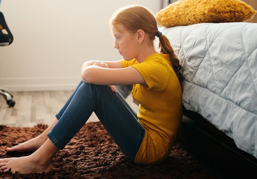 Social Isolation Symptoms: Recognizing the Signs and Getting Help