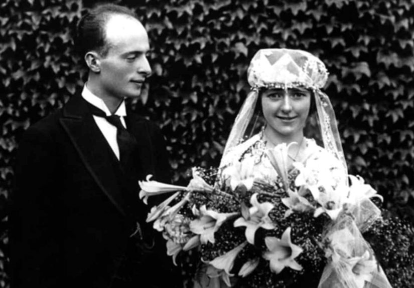 13 Tips for Landing a Wife (in the 19th Century)