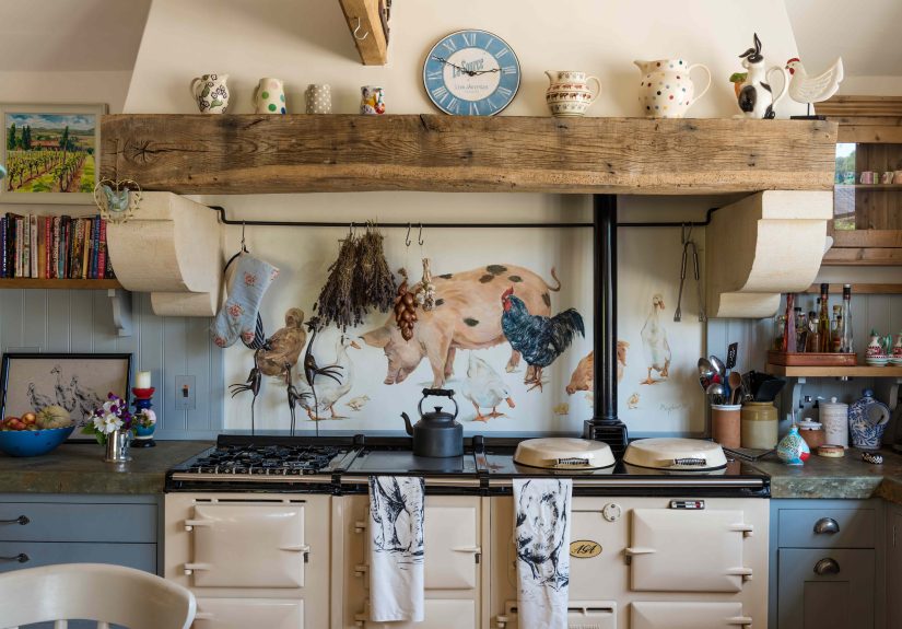 7 Things That Immediately Make Your House Look Bad, Designers Say