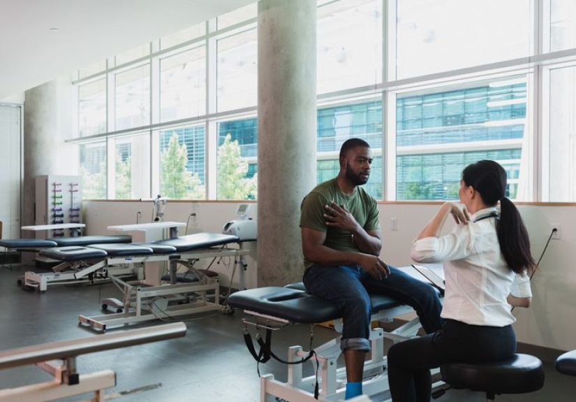 Chest and shoulder pain: Causes, treatment, and seeking help