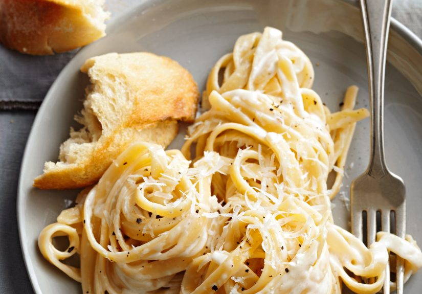 Copycat Fettuccine Alfredo Recipe