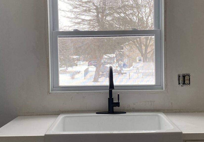 DIY Farmhouse Window Trim