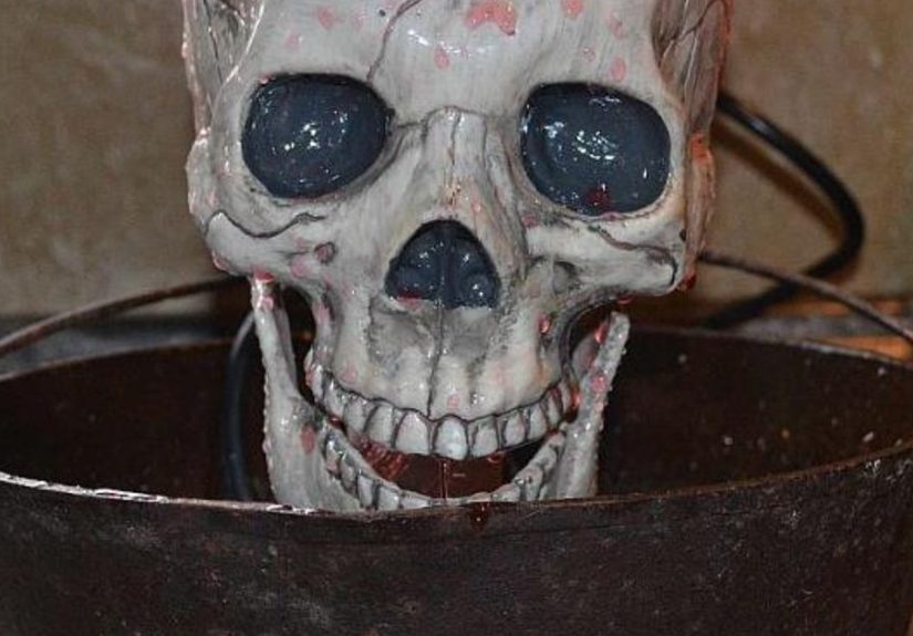 How to Craft a Spine-Chilling DIY Halloween Skull Fountain