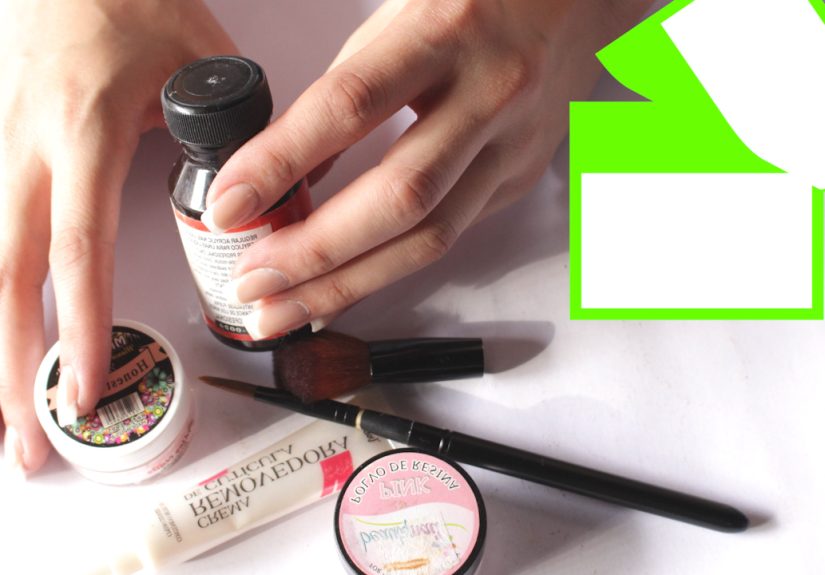 How to Do a Dip Powder Manicure: 15 Steps