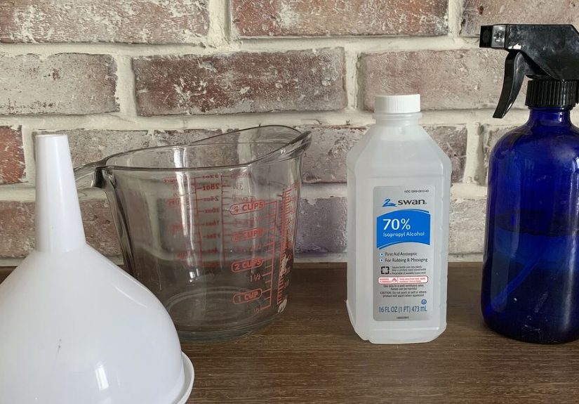 How to Make a Homemade Bed Bug Spray