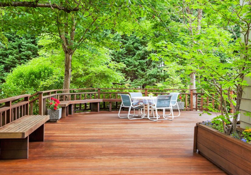 How To Restore an Old Deck in 4 Steps