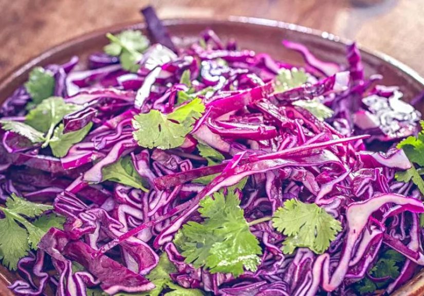 Recipe: Red Cabbage Salad With Oranges