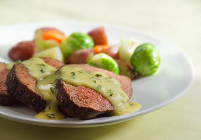 Rich, Buttery Béarnaise Sauce Recipe