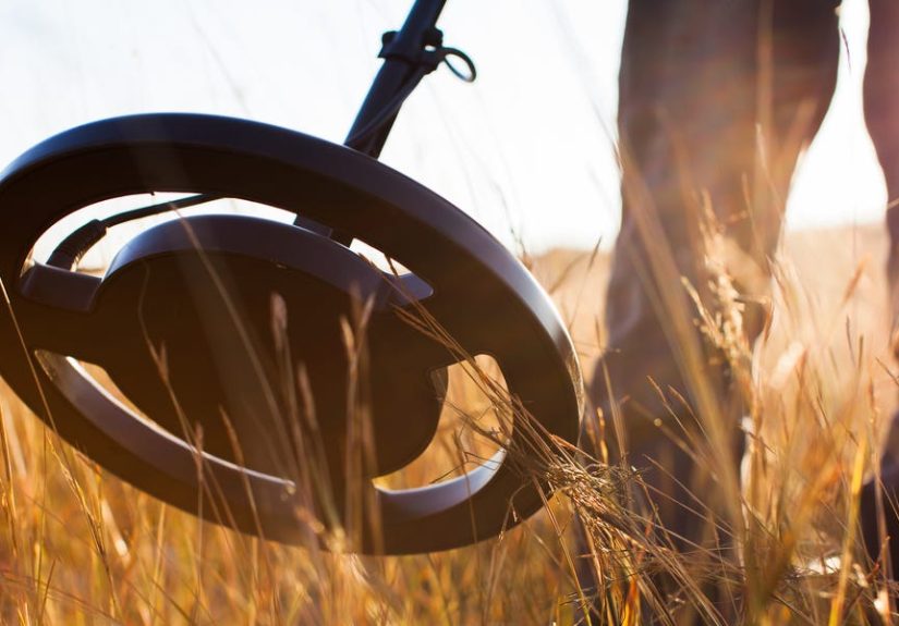 Teenager Discovers Ring on a HikeTurns Out, It’s 1,800 Years Old