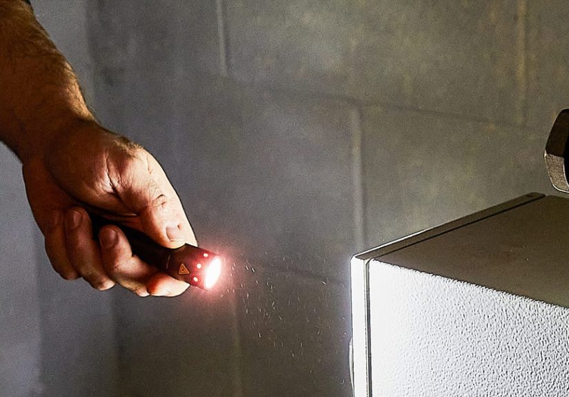 The 7 Best Pocket Flashlights in 2025 - Pocket Flashlight Reviews