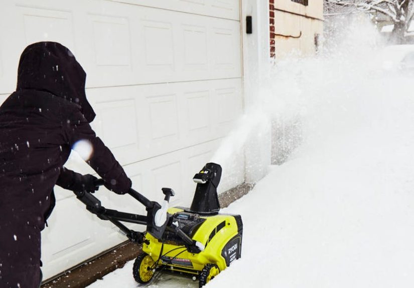 Which Snow Blower is Better: Gas or Electric?