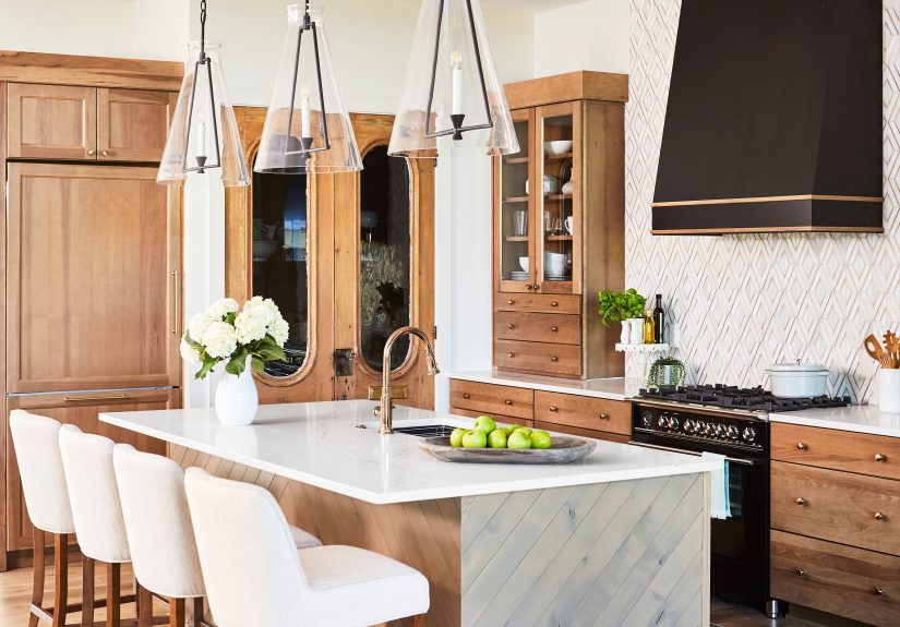 26 Kitchen Lighting Ideas That Make a Statement