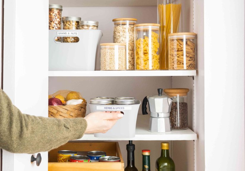 6 Quick Decluttering Tasks Minimalists Do Every Fall for a Fresh Start