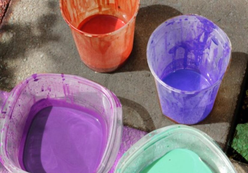 DIY Concrete Glaze With Fabric Dye and Sealer