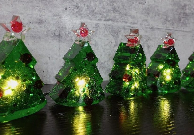 DIY Mini Lighted Epoxy Christmas Trees
