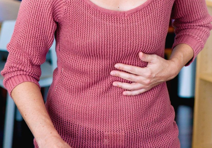 Dolor abdominal en la parte superior izquierda: Síntomas y 18 causas