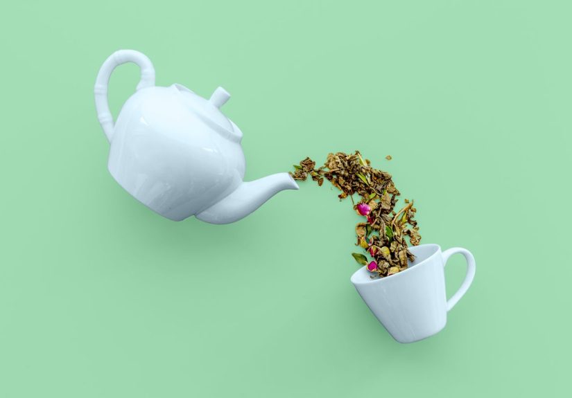 Herbal Teas to Help With Hypothyroidism Symptoms