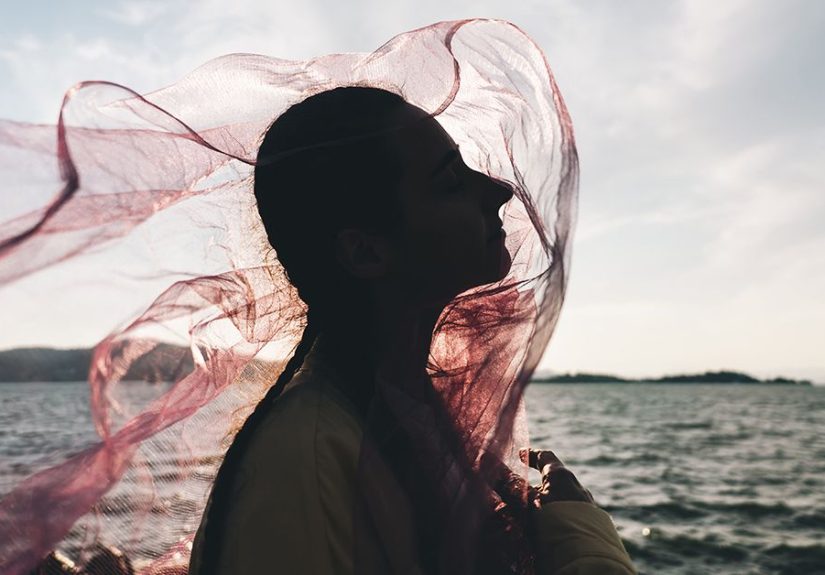 How to Get Rid of Intrusive Thoughts with OCD: Tips and Tools