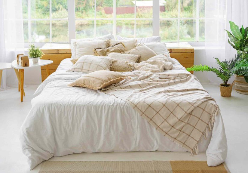 8 Styling Mistakes That Are Actually Making Your Bedroom Look Cluttered