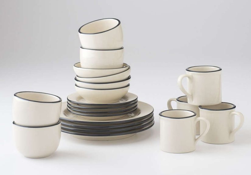 Blackline Stoneware Dinnerware Sets