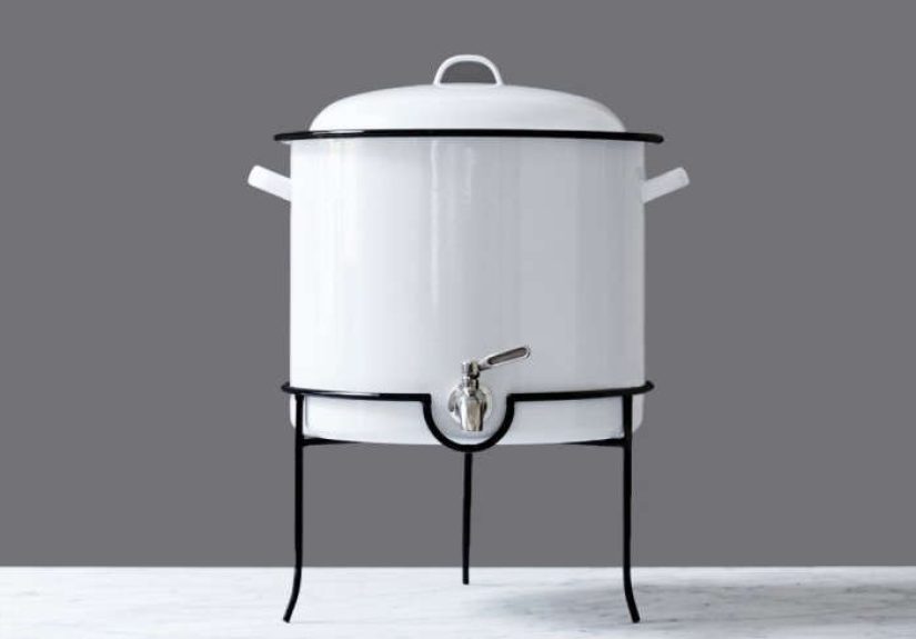 Enamel Drink Dispenser