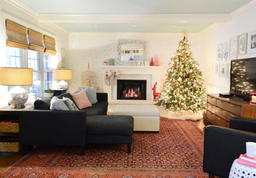 Holiday House Tour - Come In And See Our Christmas Tree
