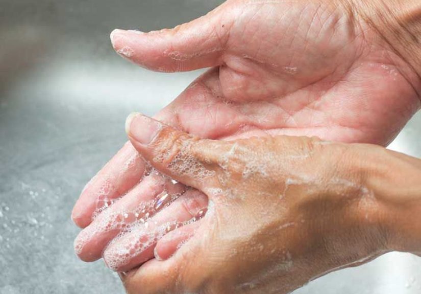 How to Get Super Glue Off the Skin: 5 Steps