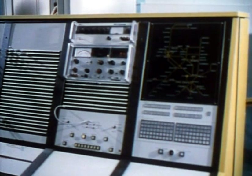 Retrotechtacular: TOPS Runs The 1970s British Railroad